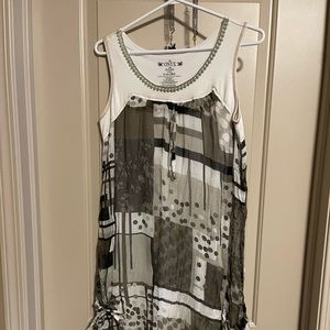 Summer or vacation dress  with overlay top, new without tags size M